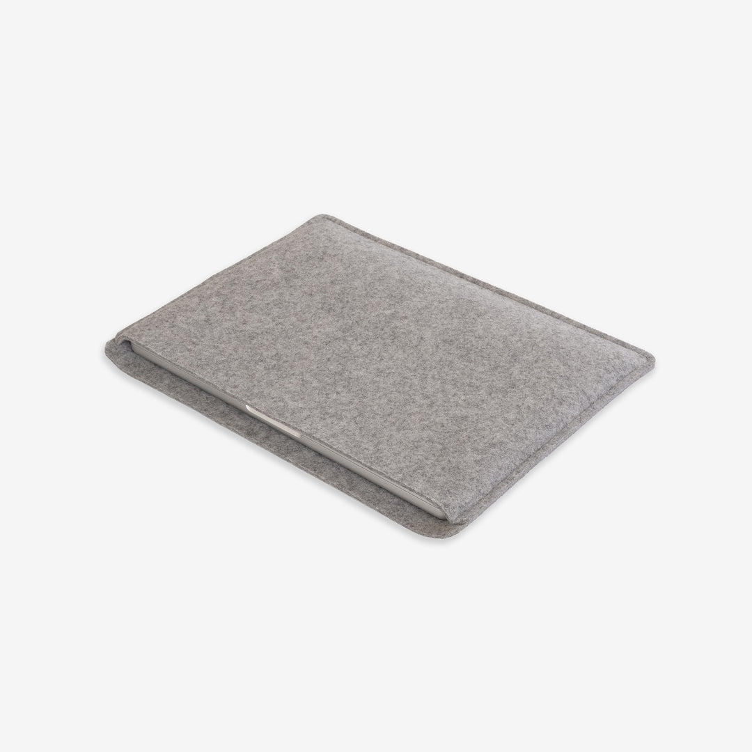 simple sleeve for macbook