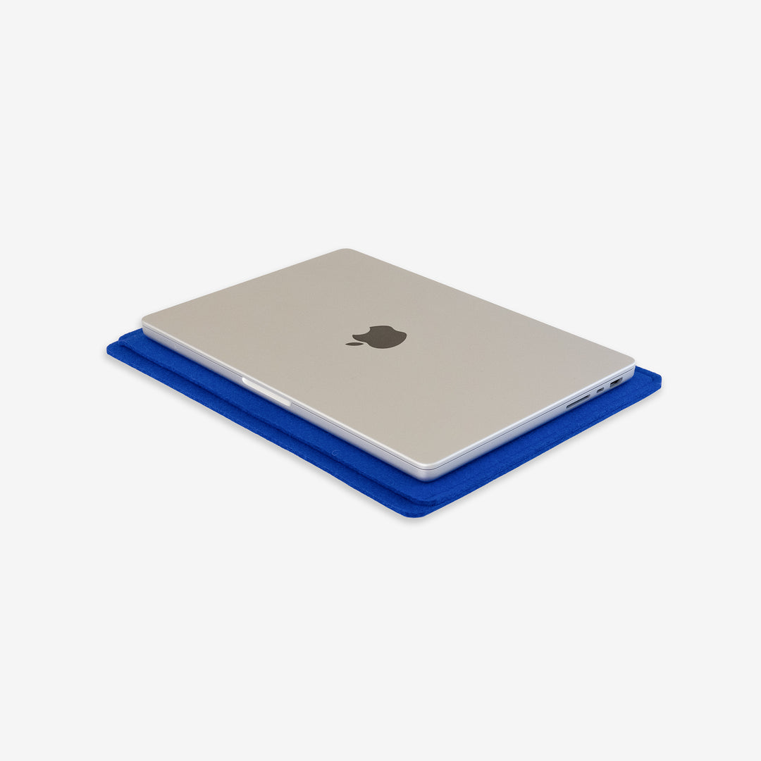 simple sleeve for macbook