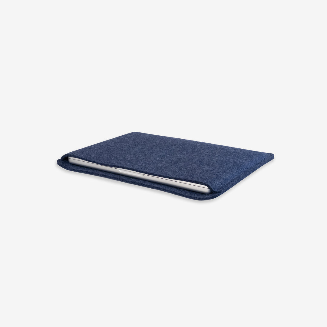 simple sleeve for macbook