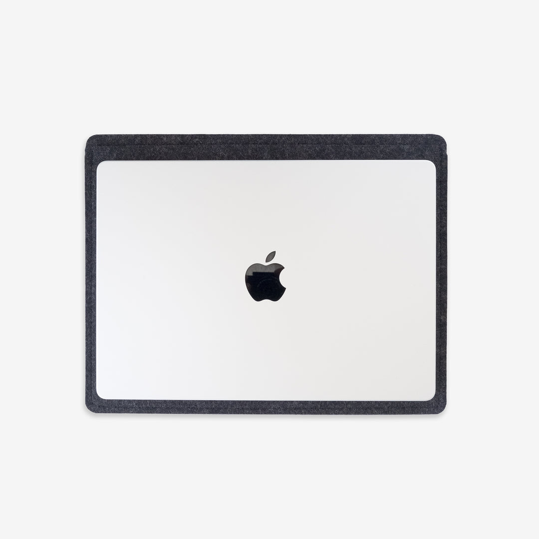 simple sleeve for macbook