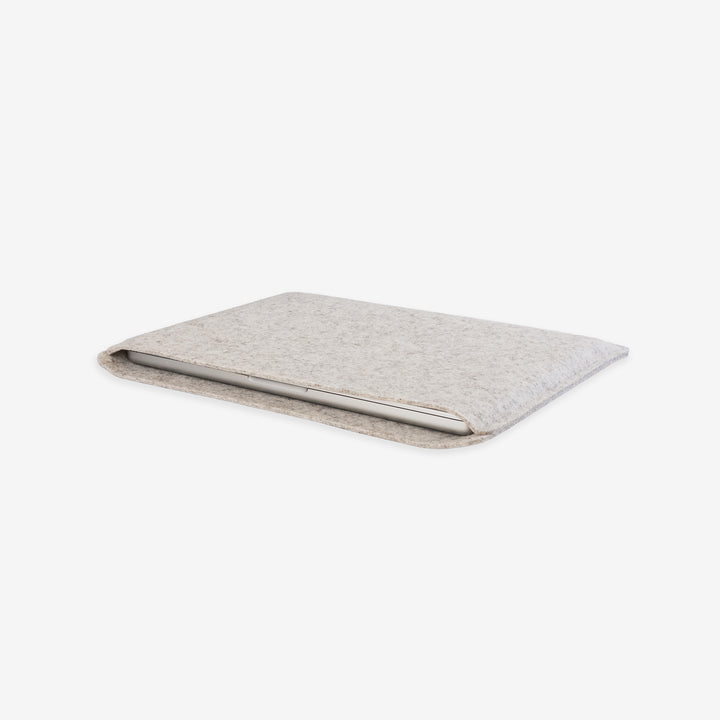 simple sleeve for macbook