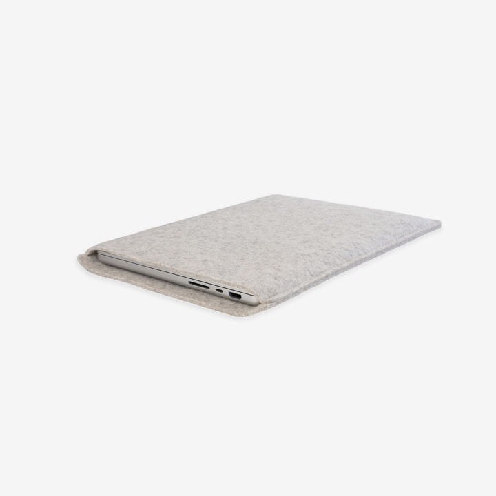 simple sleeve for macbook