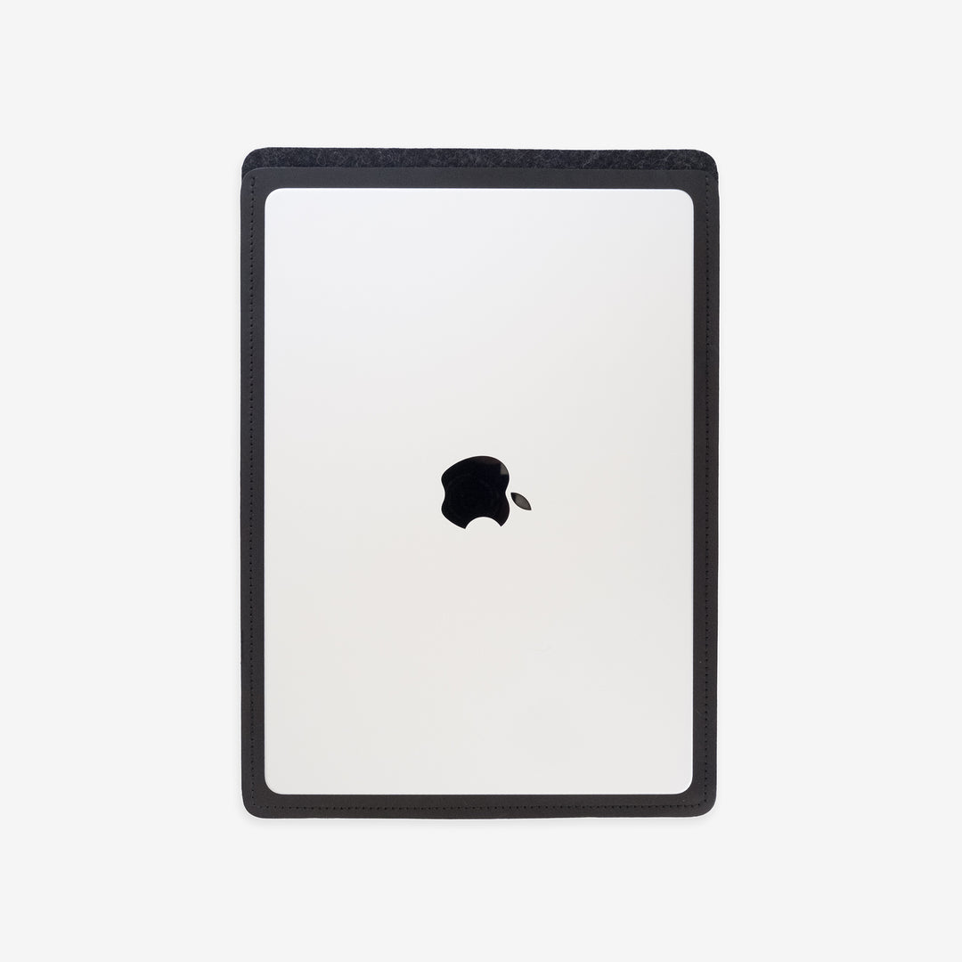 simple sleeve for macbook