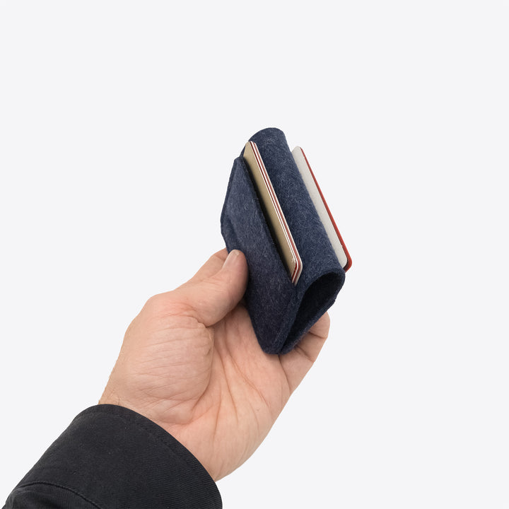 magnetic card wallet