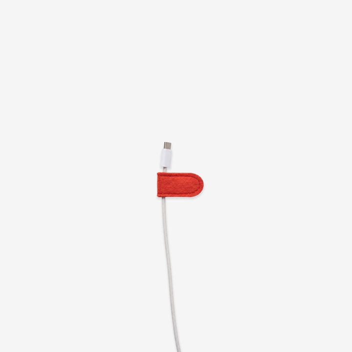 magnetic cable clip
