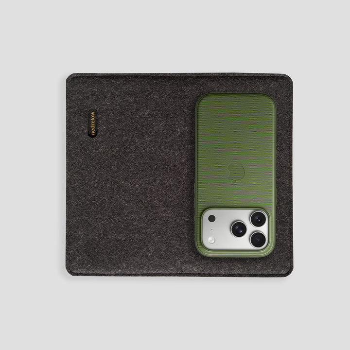 magic sleeve for iPhone