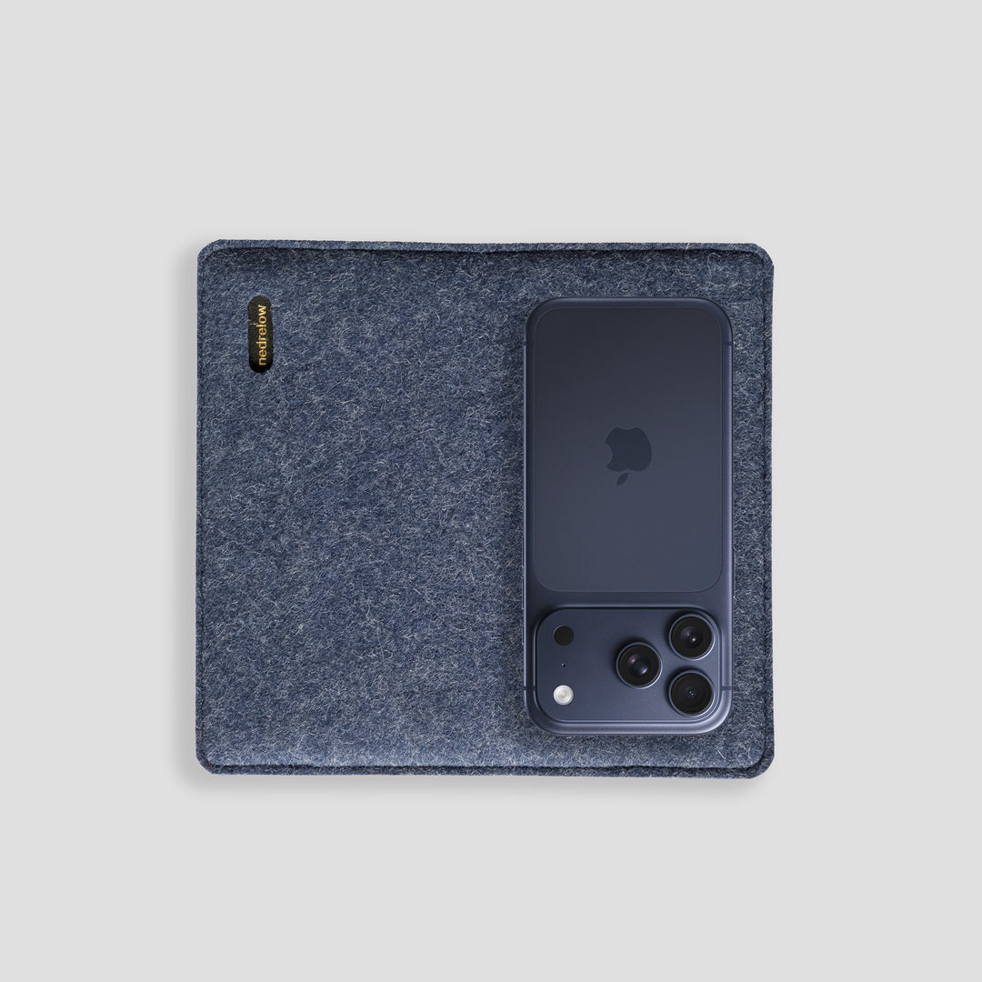 magic sleeve for iPhone