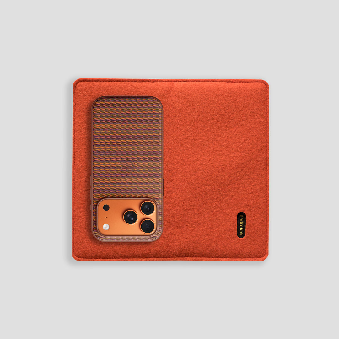 magic sleeve for iPhone