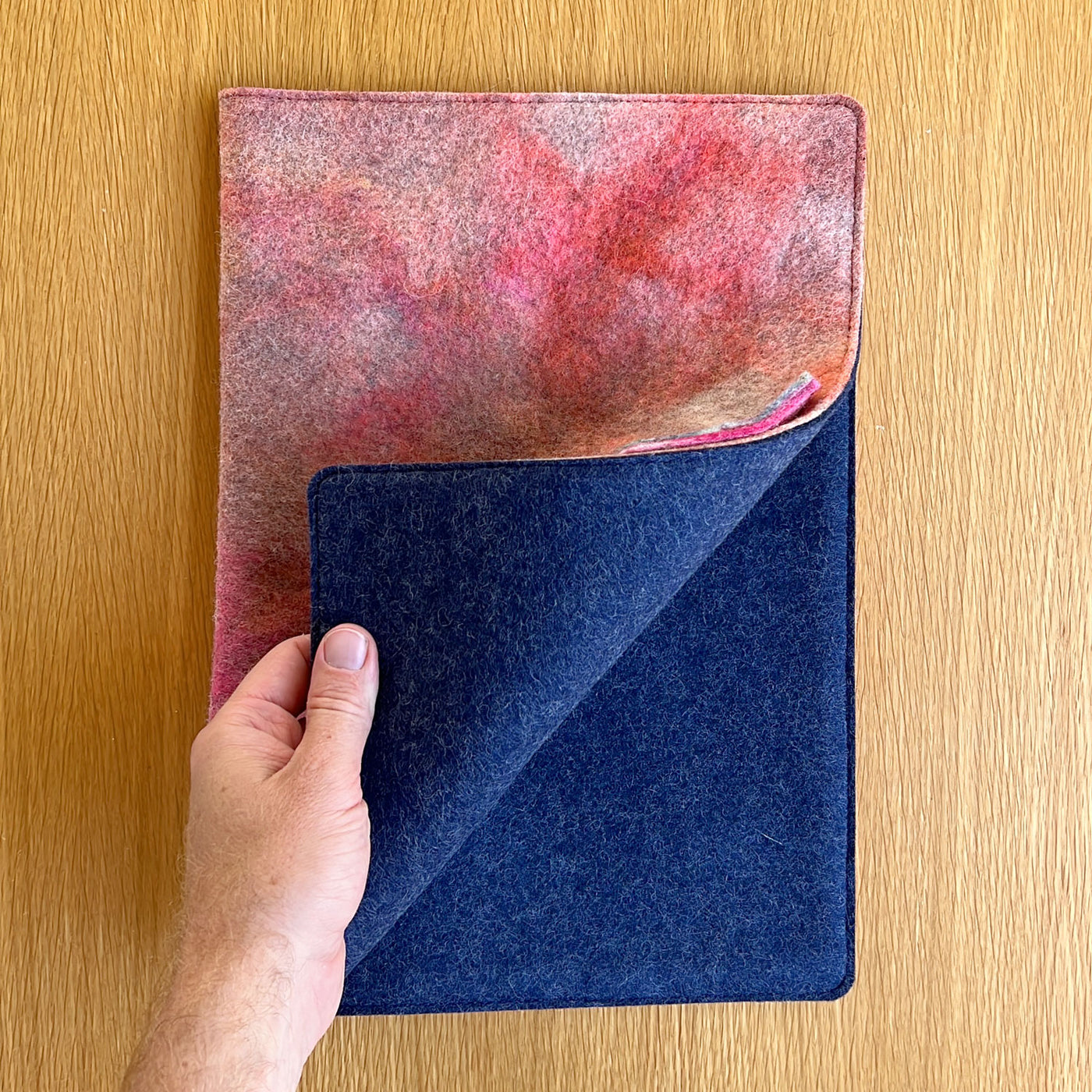 hand dyed magic sleeve, medium laptop (13/14") (13_5)